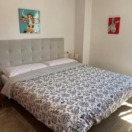Casa Balcones - Pueblo Apartment *